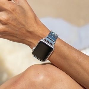 Silver Metal Hamza Charm iWatch Band Series 7 Feminine Jewelry Bracelet